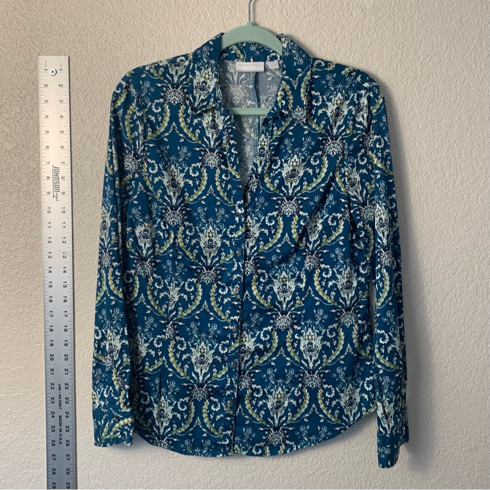 New York & Company Blue and White Floral Top